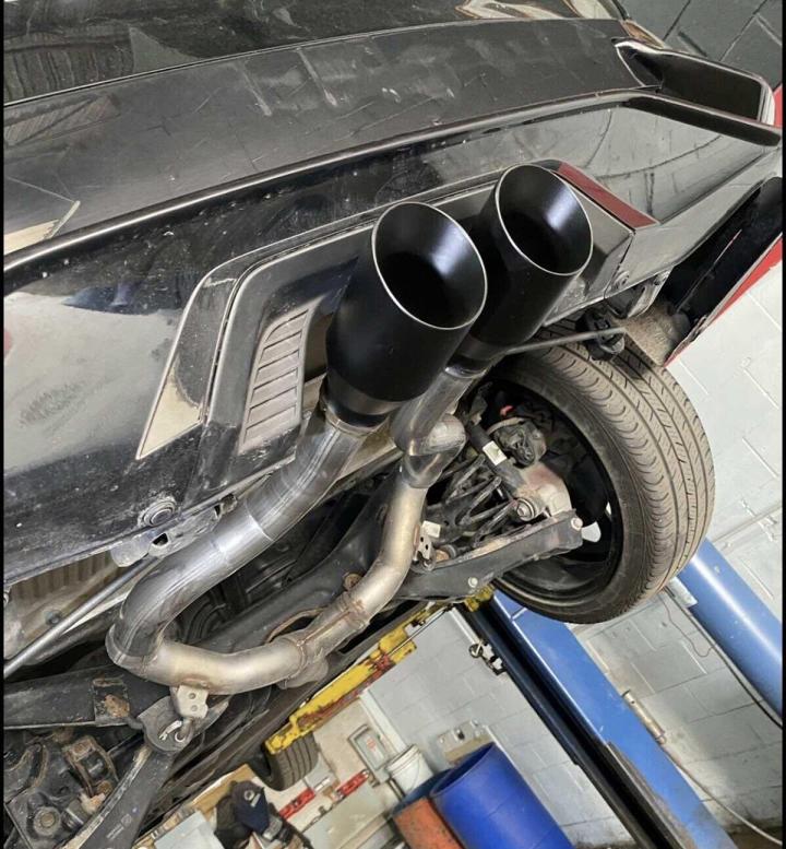 Installation De Silencieux Montr Al Ktl Silencieux Muffler